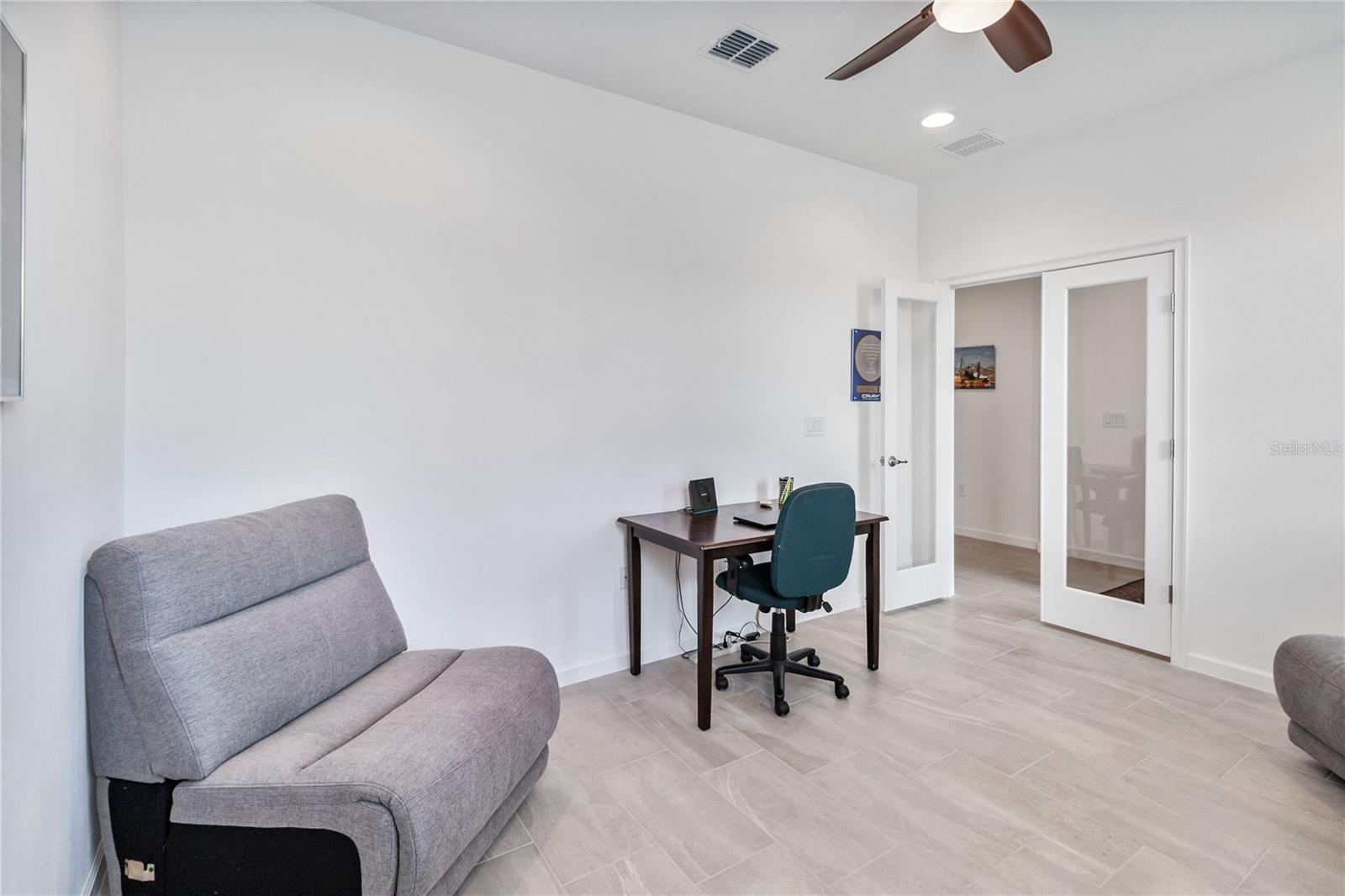 413 SAPPHIRE DR, DAVENPORT, FL, 33837