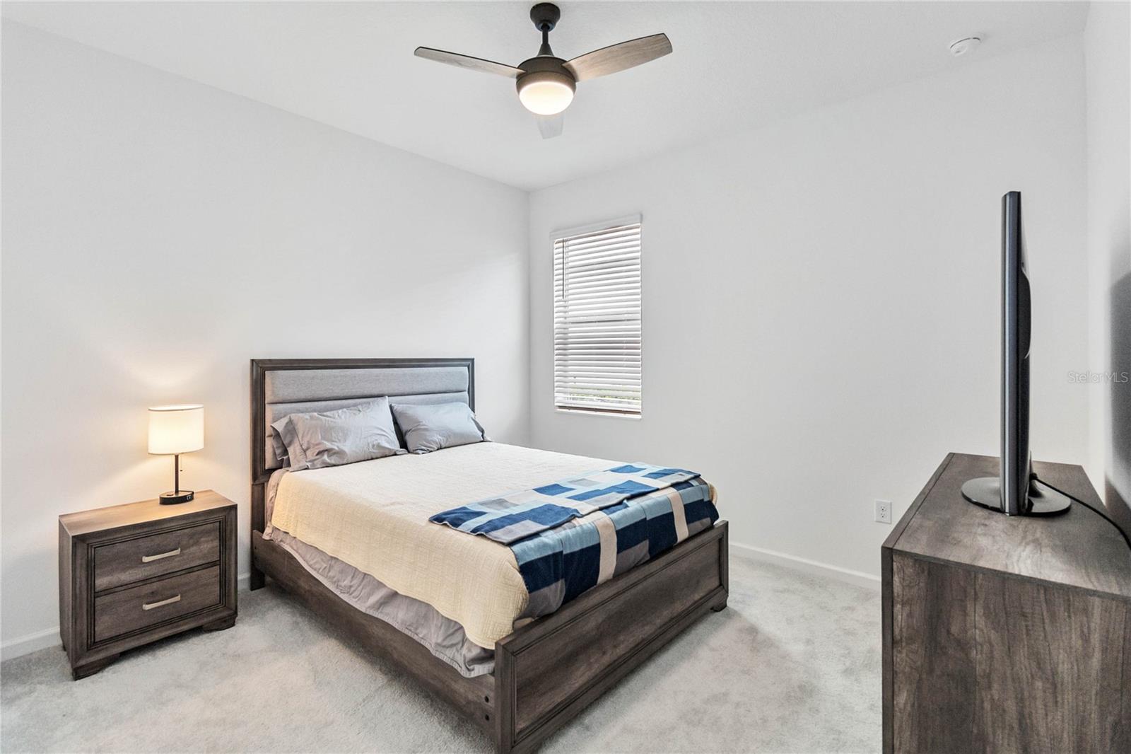413 SAPPHIRE DR, DAVENPORT, FL, 33837