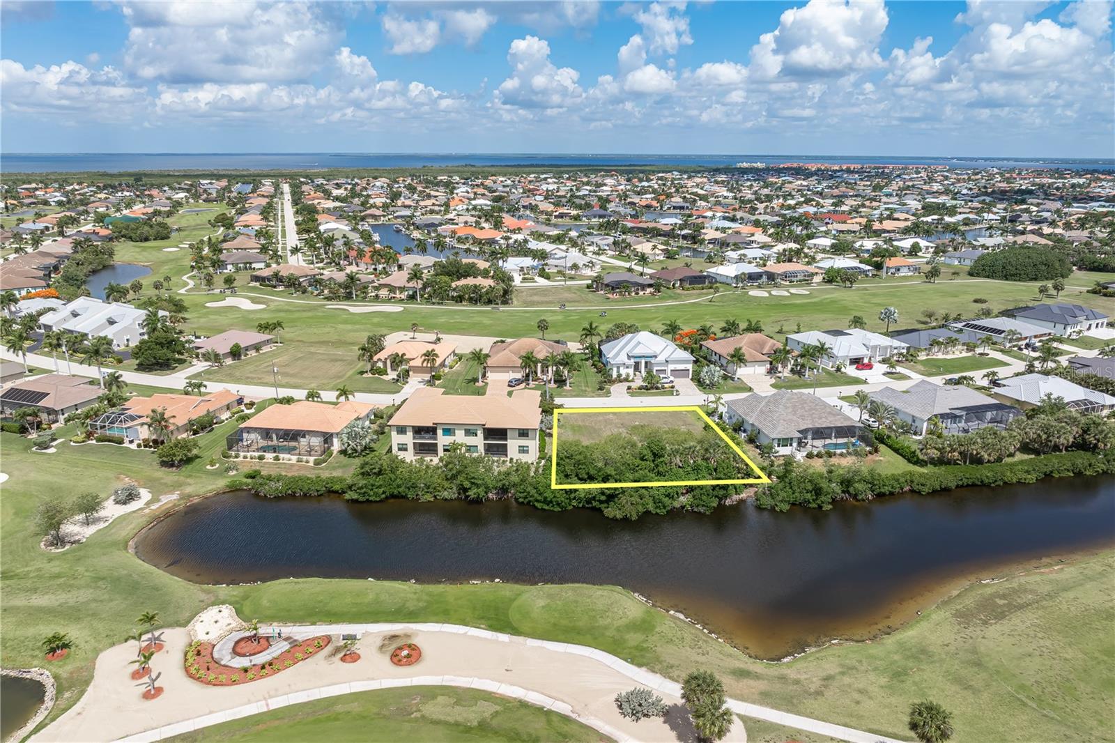 2053 PADRE ISLAND DR, PUNTA GORDA, FL, 33950