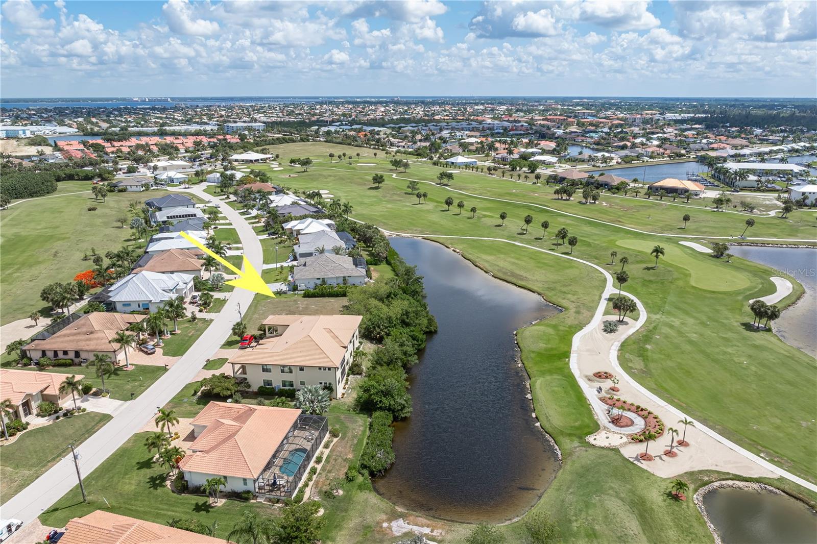 2053 PADRE ISLAND DR, PUNTA GORDA, FL, 33950