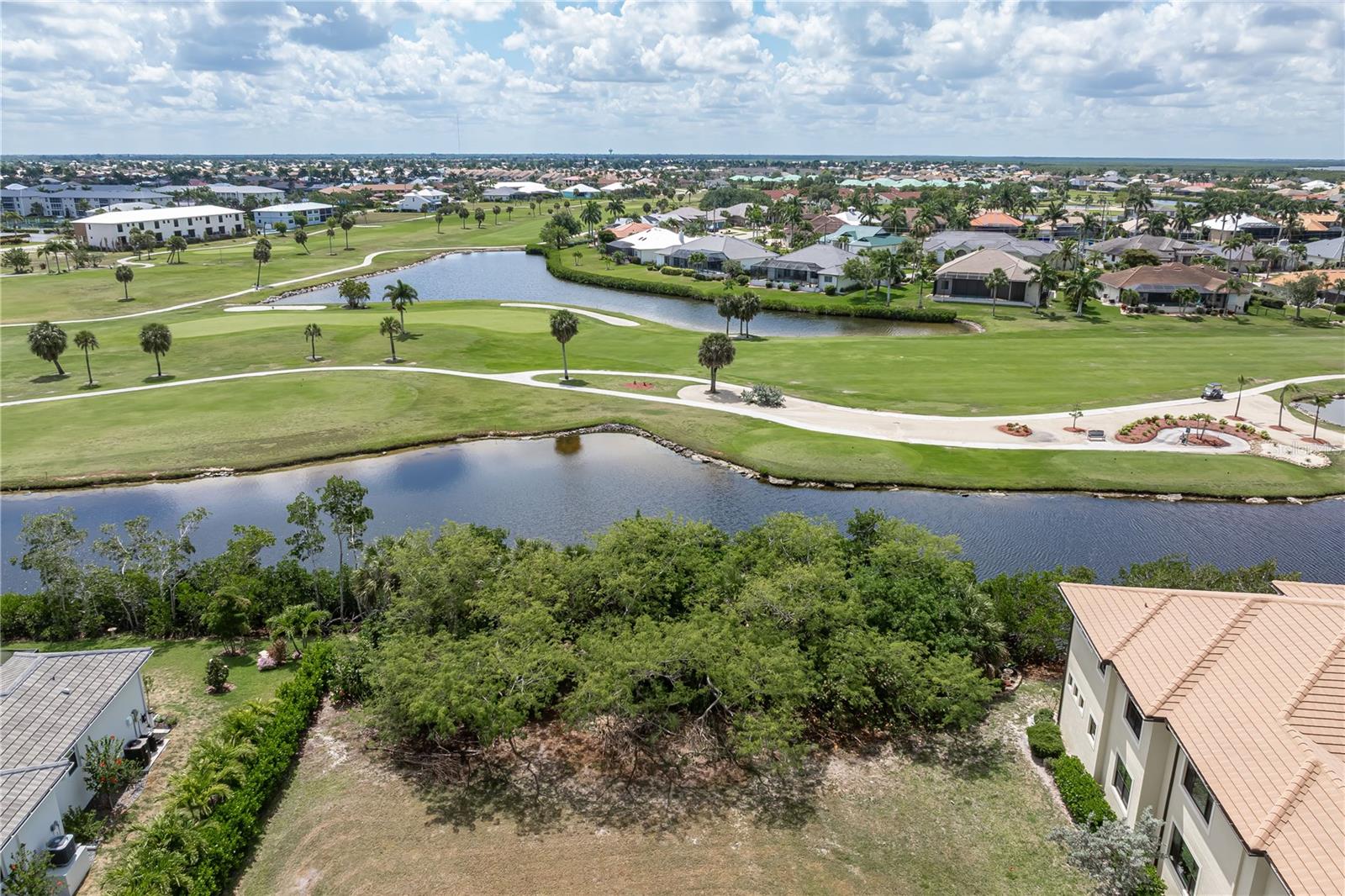 2053 PADRE ISLAND DR, PUNTA GORDA, FL, 33950