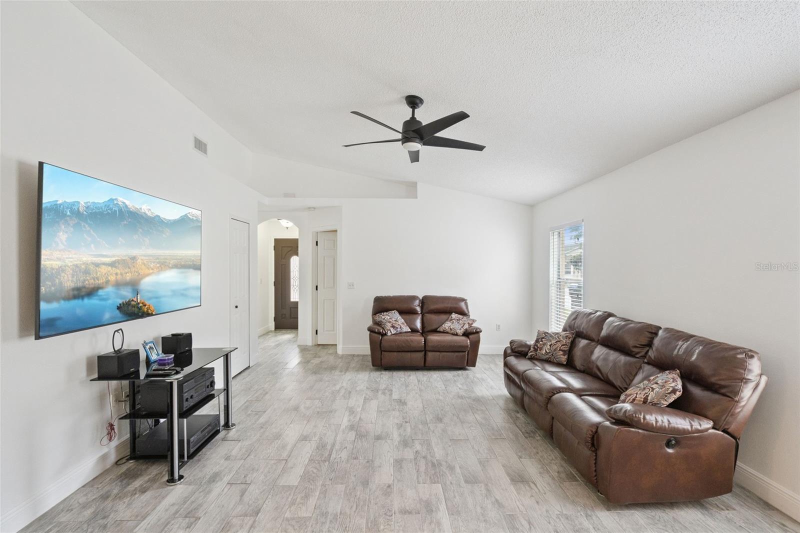 2744 PALM ISLE WAY, ORLANDO, FL, 32829
