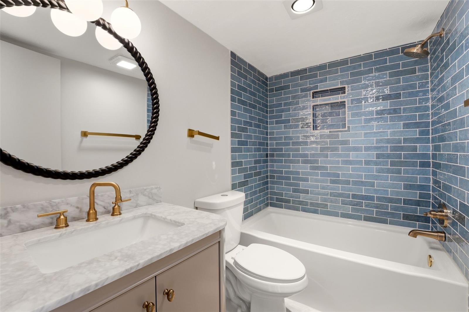 9150 BLIND PASS RD #206, SARASOTA, FL, 34242