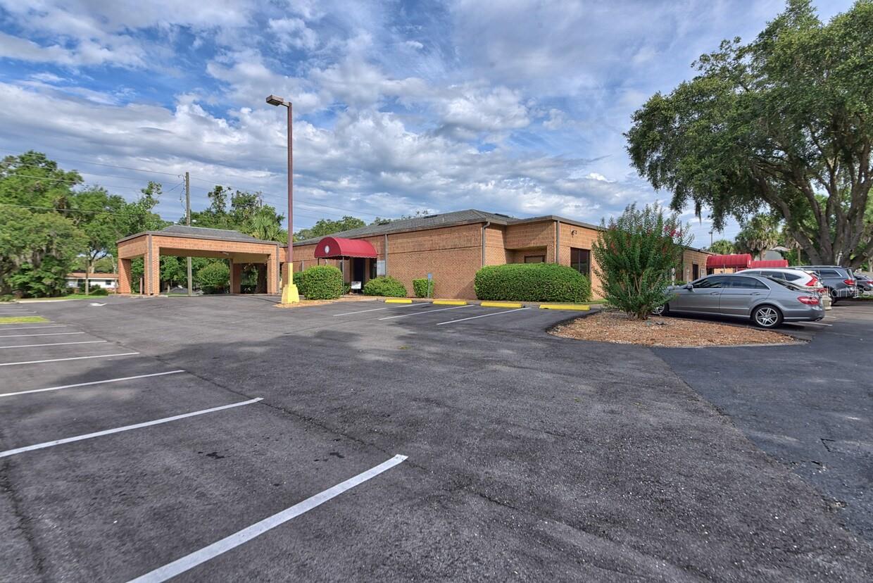 1805 SE LAKE WEIR AVE #3, OCALA, FL, 34471
