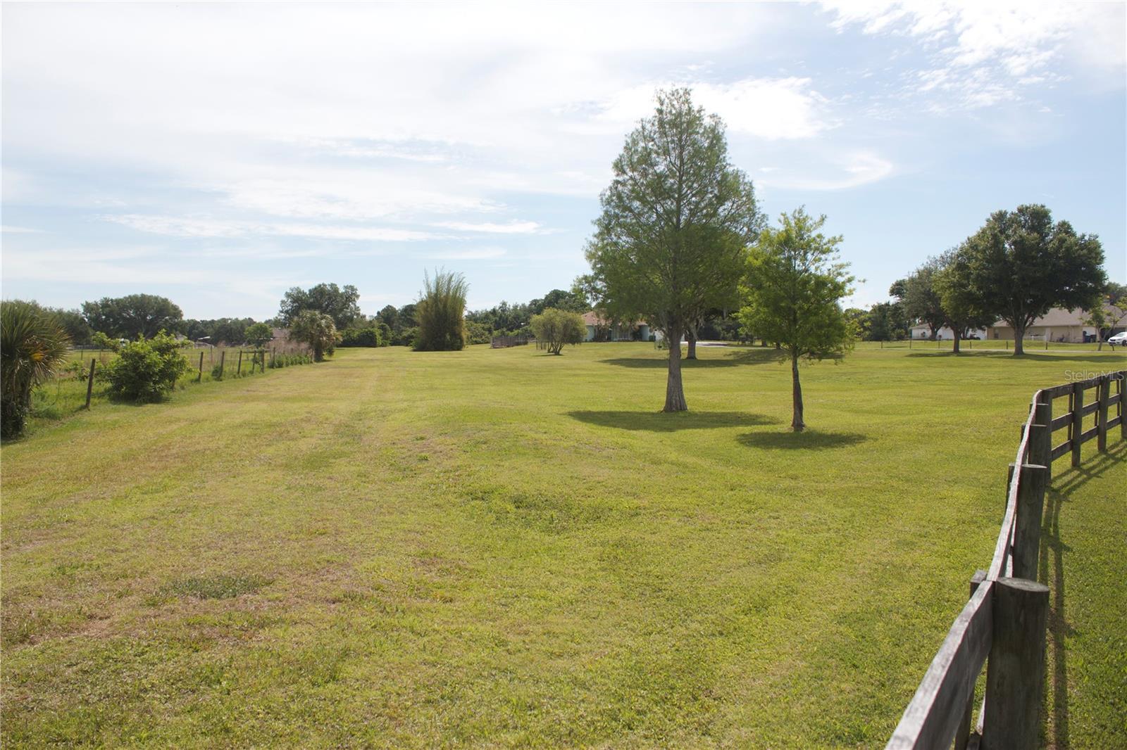 803 BEL AIR STAR PKWY, SARASOTA, FL, 34240