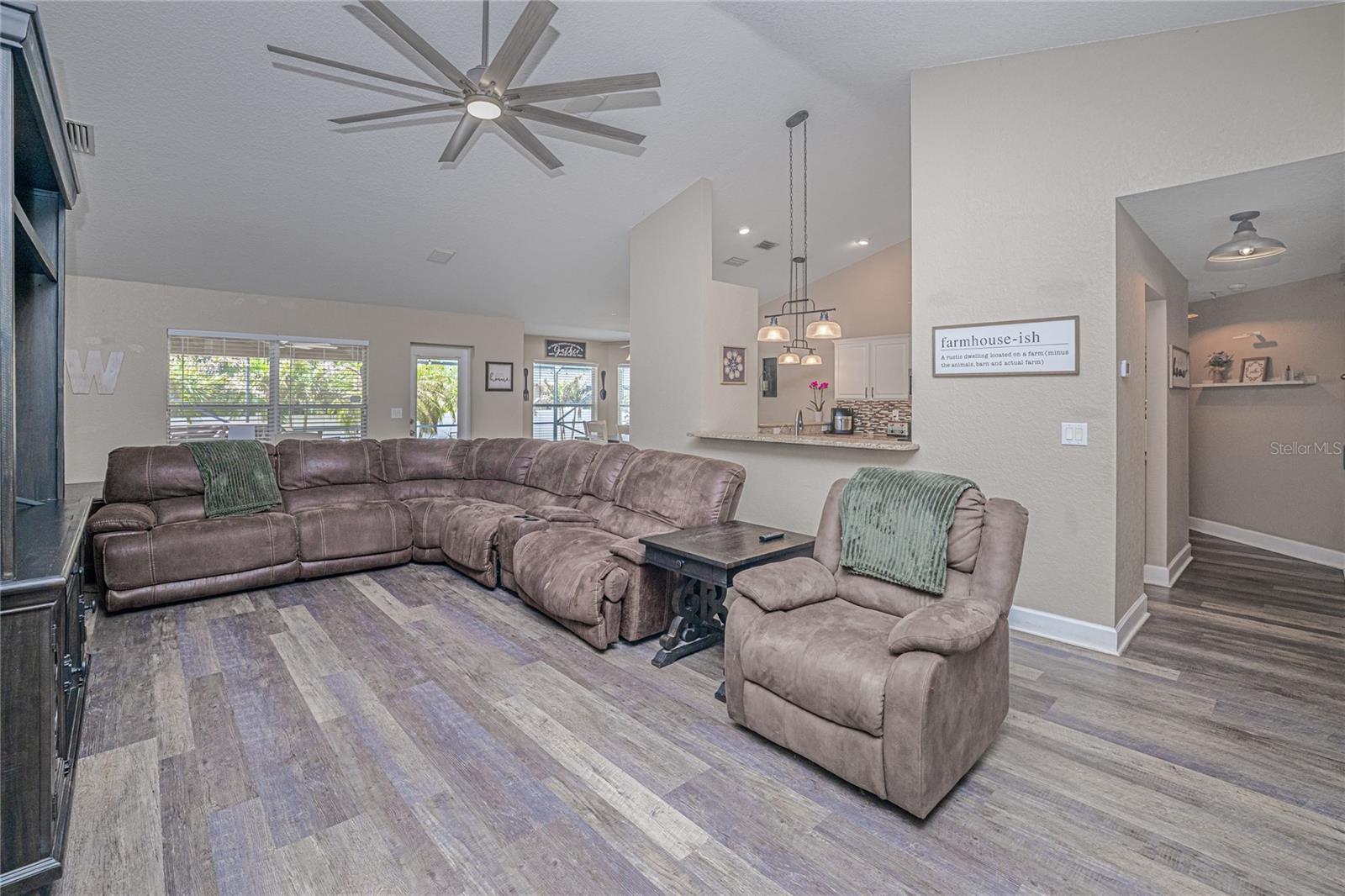1091 COMFORT LN, NORTH PORT, FL, 34288
