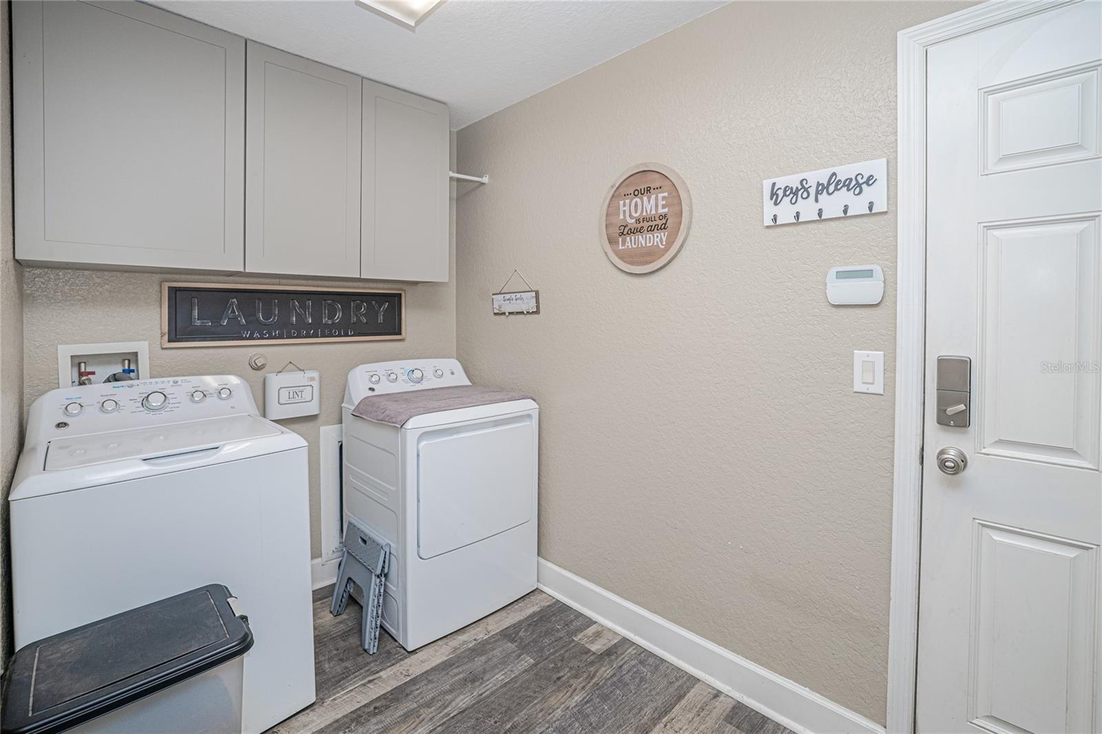 1091 COMFORT LN, NORTH PORT, FL, 34288