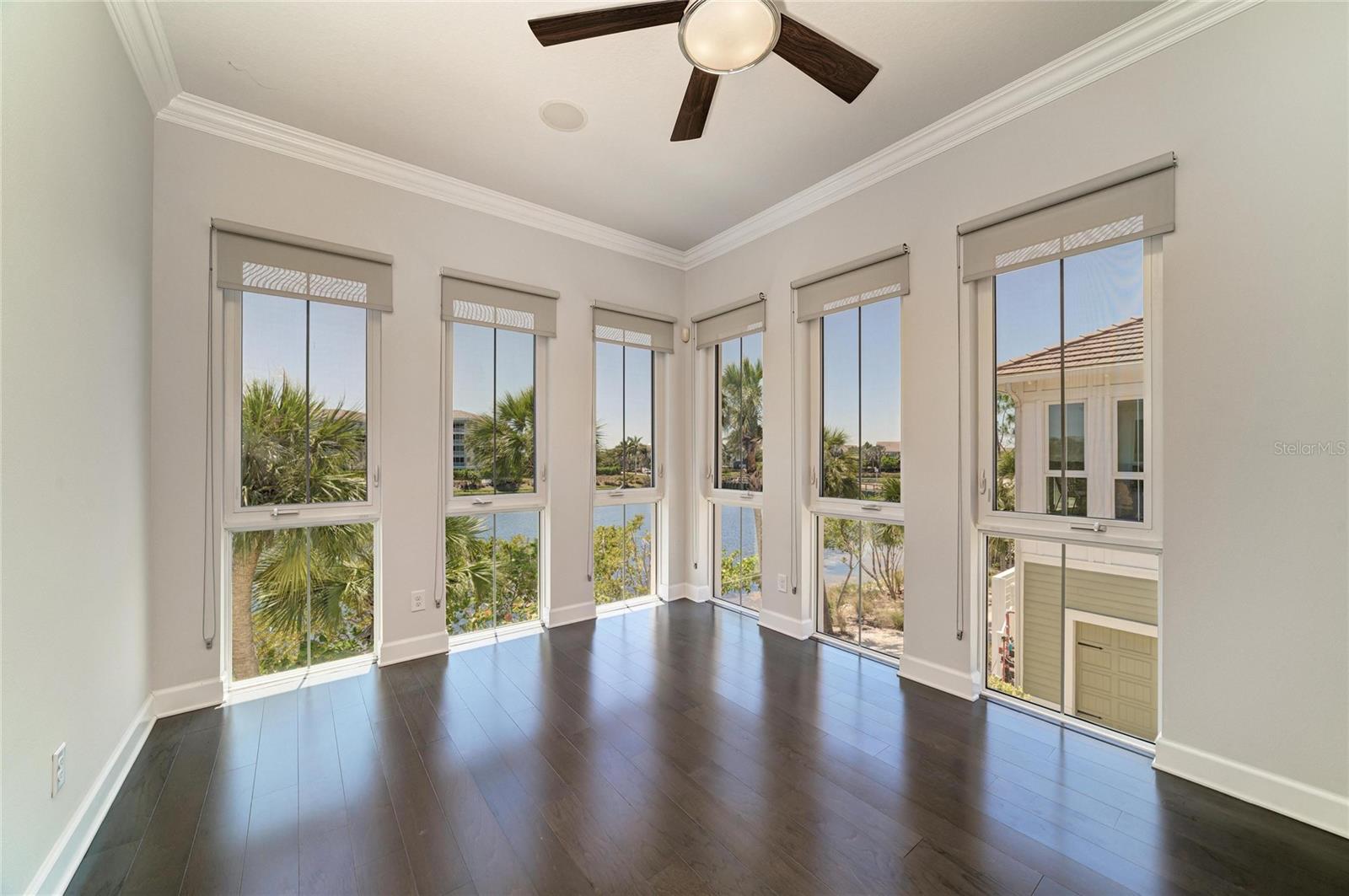 340 SAPPHIRE LAKE DR #201, BRADENTON, FL, 34209