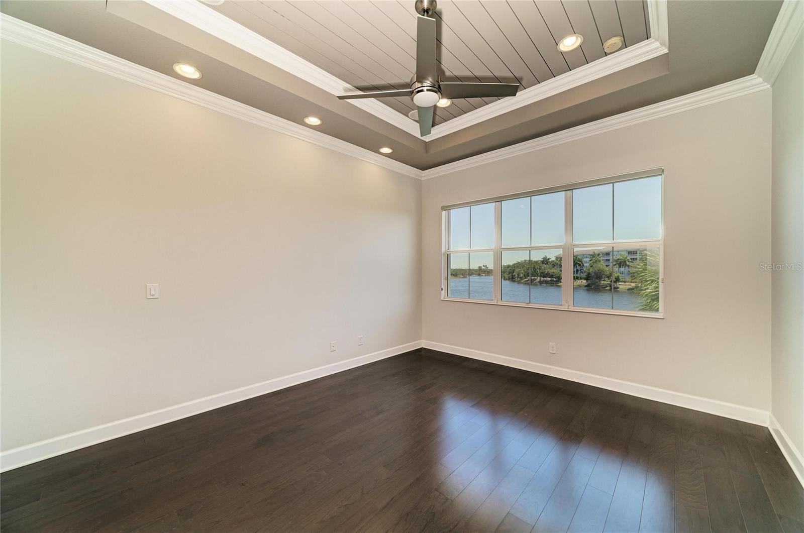 340 SAPPHIRE LAKE DR #201, BRADENTON, FL, 34209