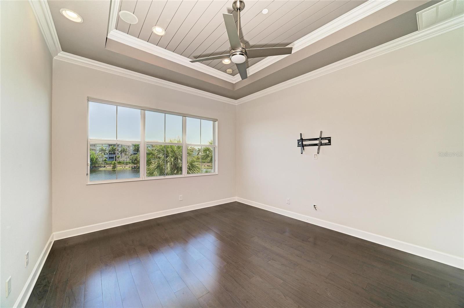 340 SAPPHIRE LAKE DR #201, BRADENTON, FL, 34209