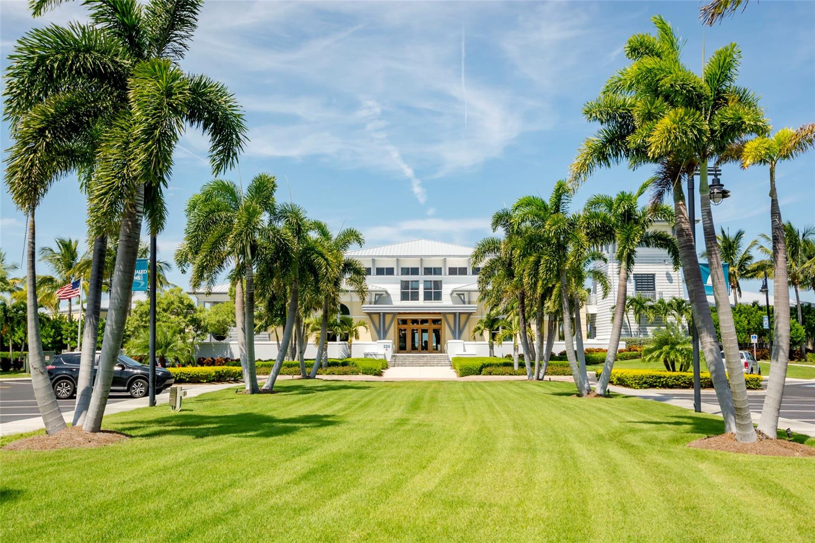 340 SAPPHIRE LAKE DR #201, BRADENTON, FL, 34209