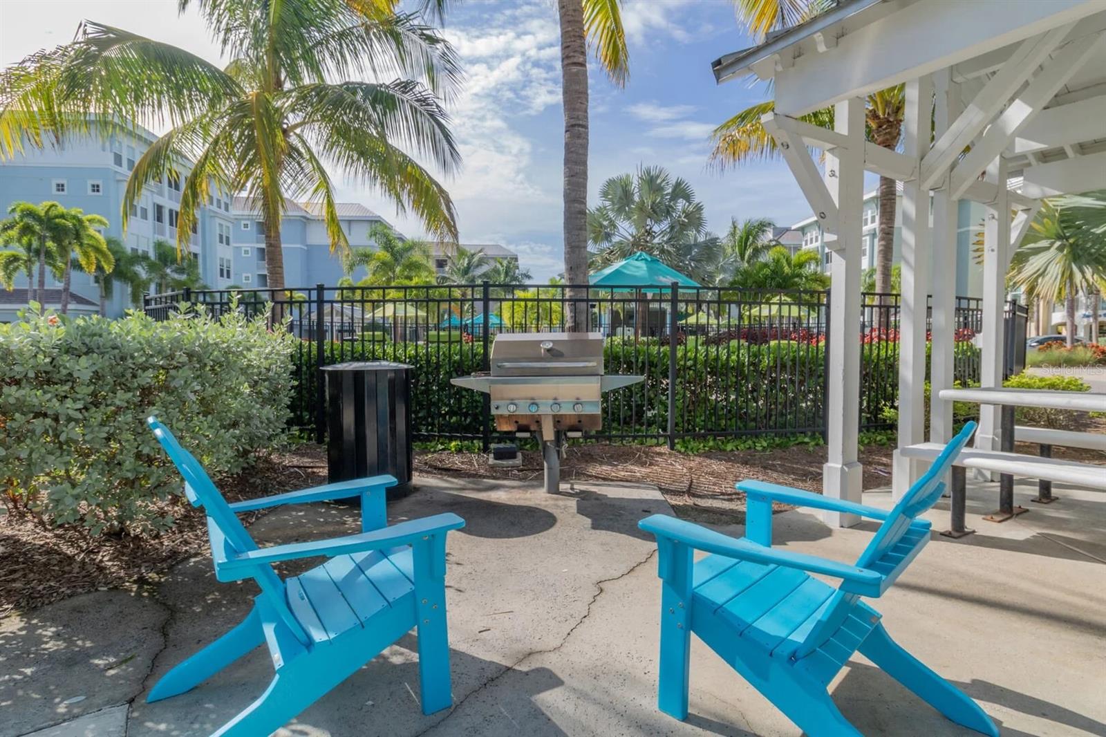 340 SAPPHIRE LAKE DR #201, BRADENTON, FL, 34209