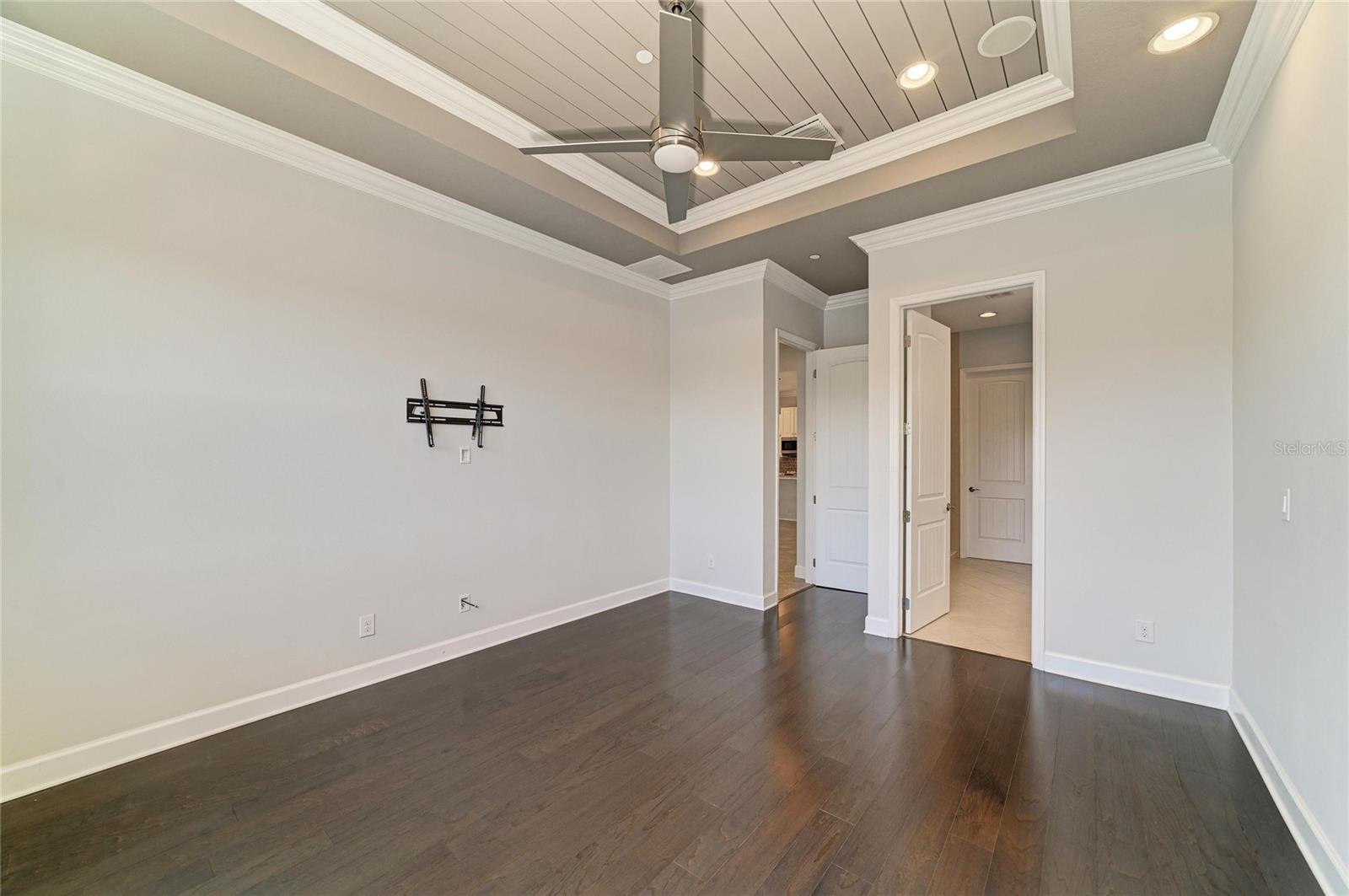 340 SAPPHIRE LAKE DR #201, BRADENTON, FL, 34209