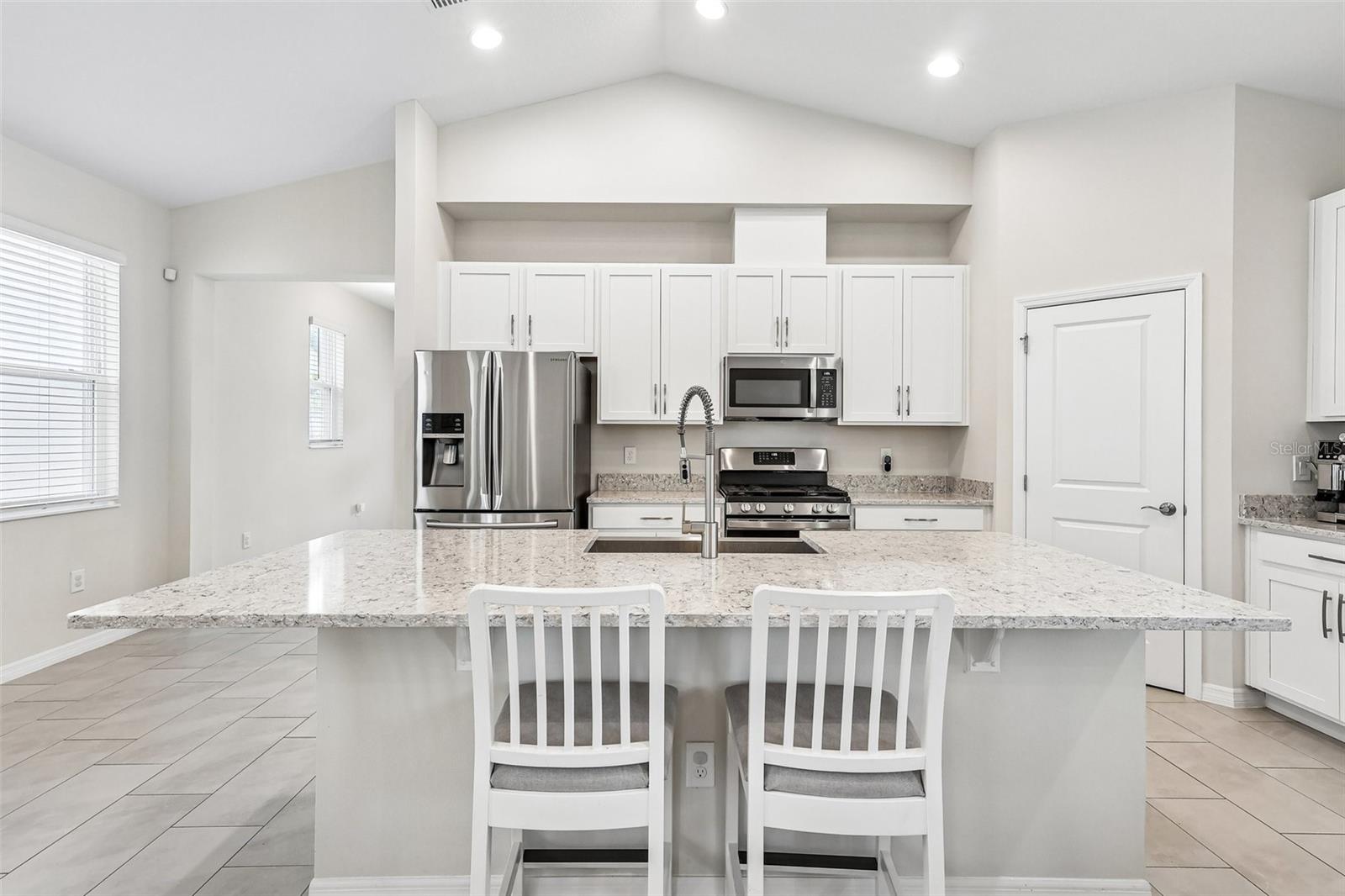 12103 EASTMOOR DR, WINTER GARDEN, FL, 34787