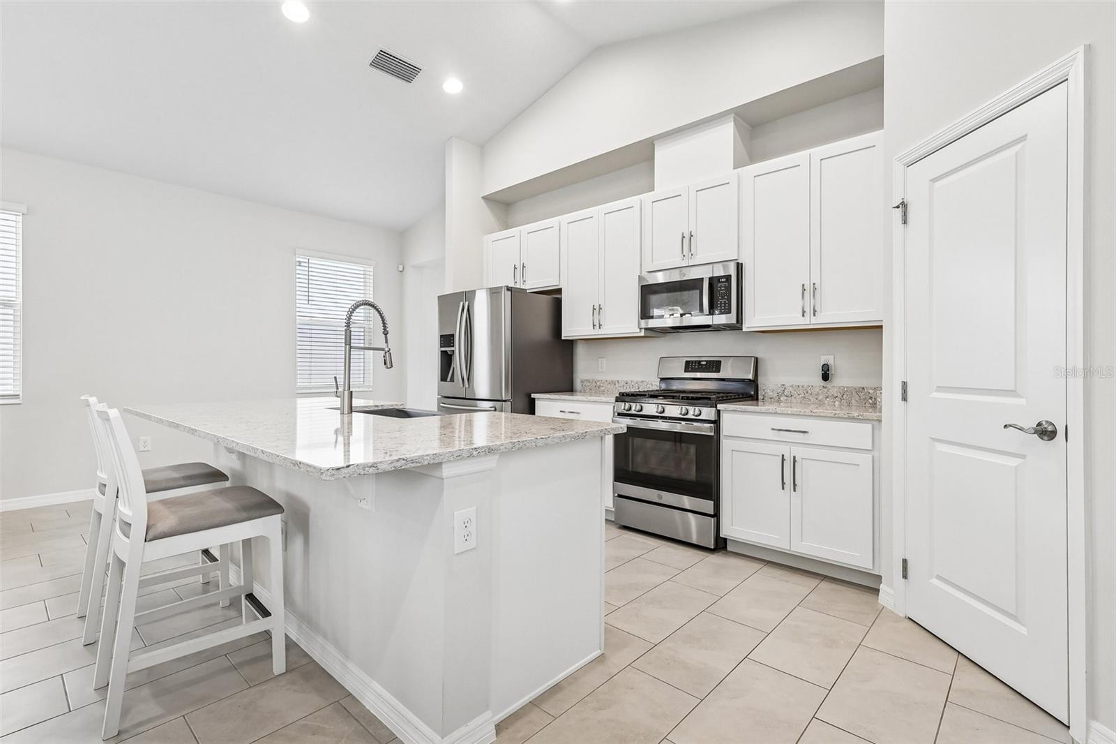12103 EASTMOOR DR, WINTER GARDEN, FL, 34787