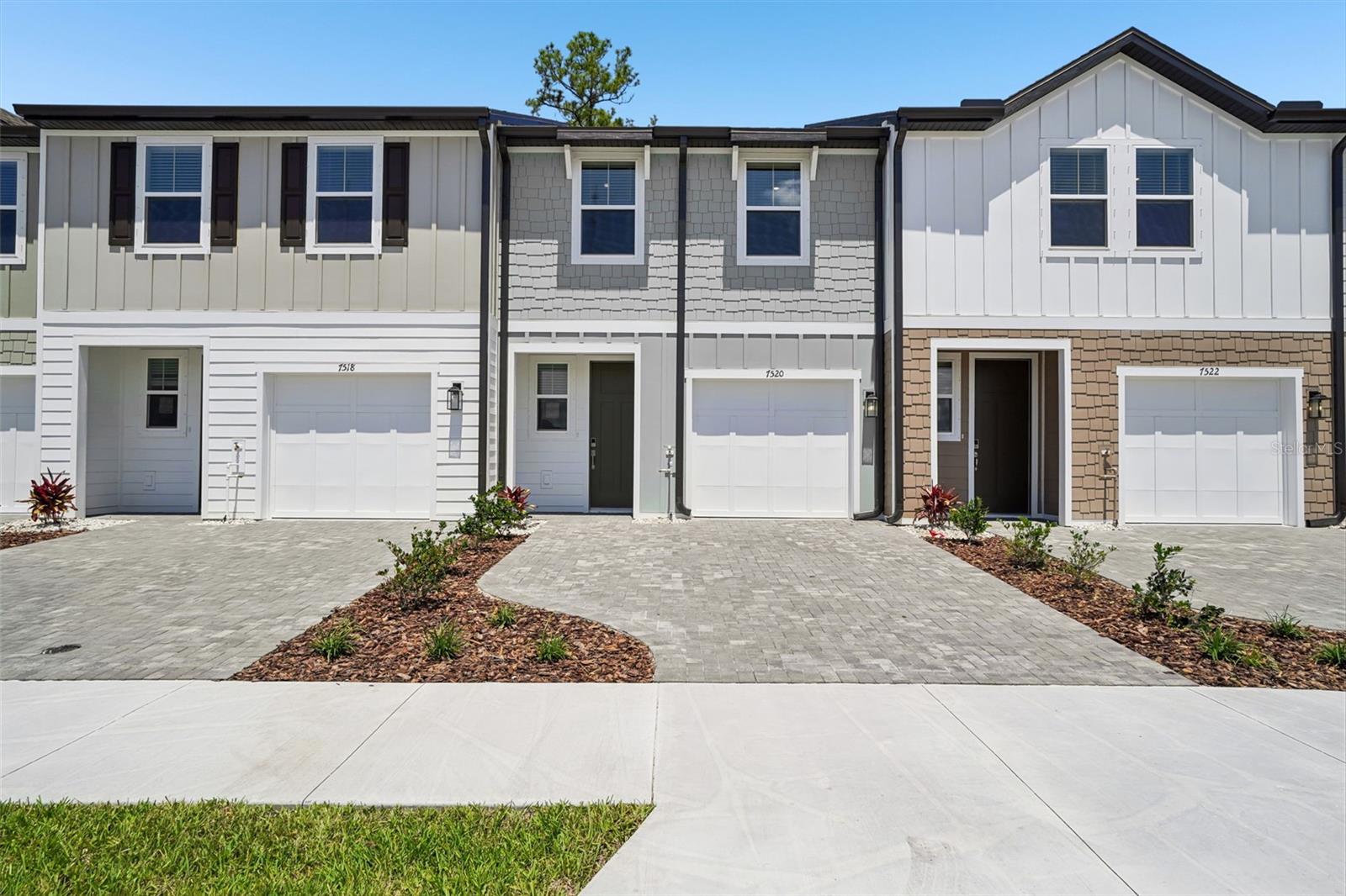 7520 DEER VALLEY CIRCLE, TAMPA, FL, 33635