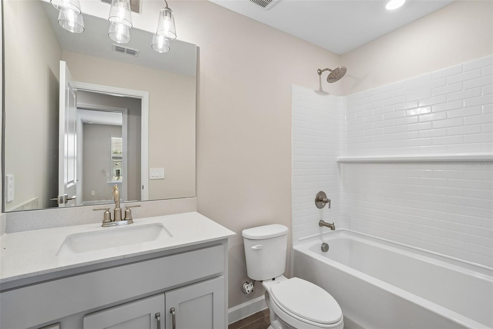 7520 DEER VALLEY CIRCLE, TAMPA, FL, 33635