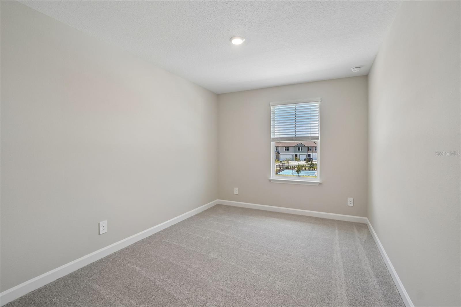 7520 DEER VALLEY CIRCLE, TAMPA, FL, 33635