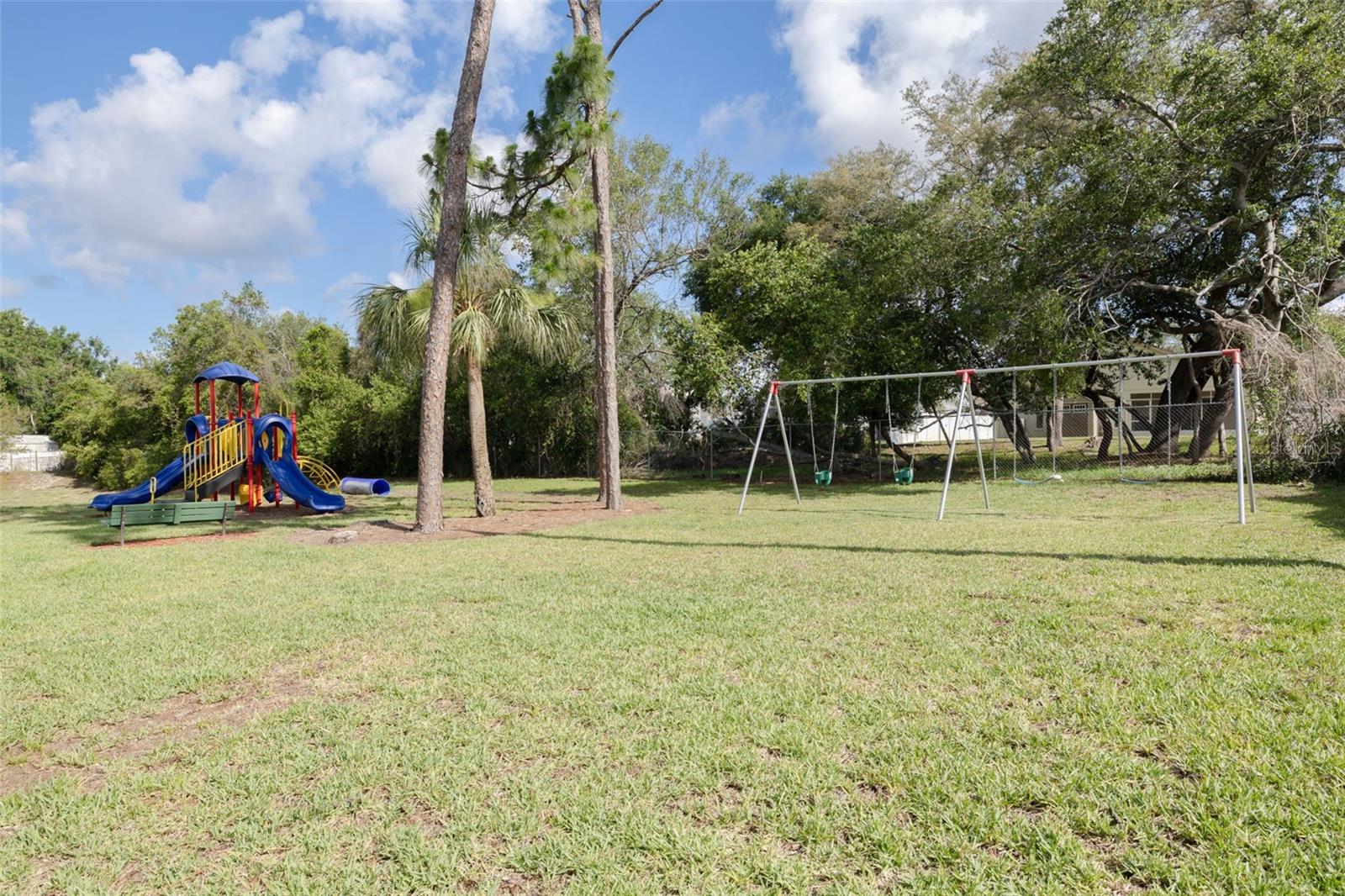 1472 BAY VIEW ST, TARPON SPRINGS, FL, 34689