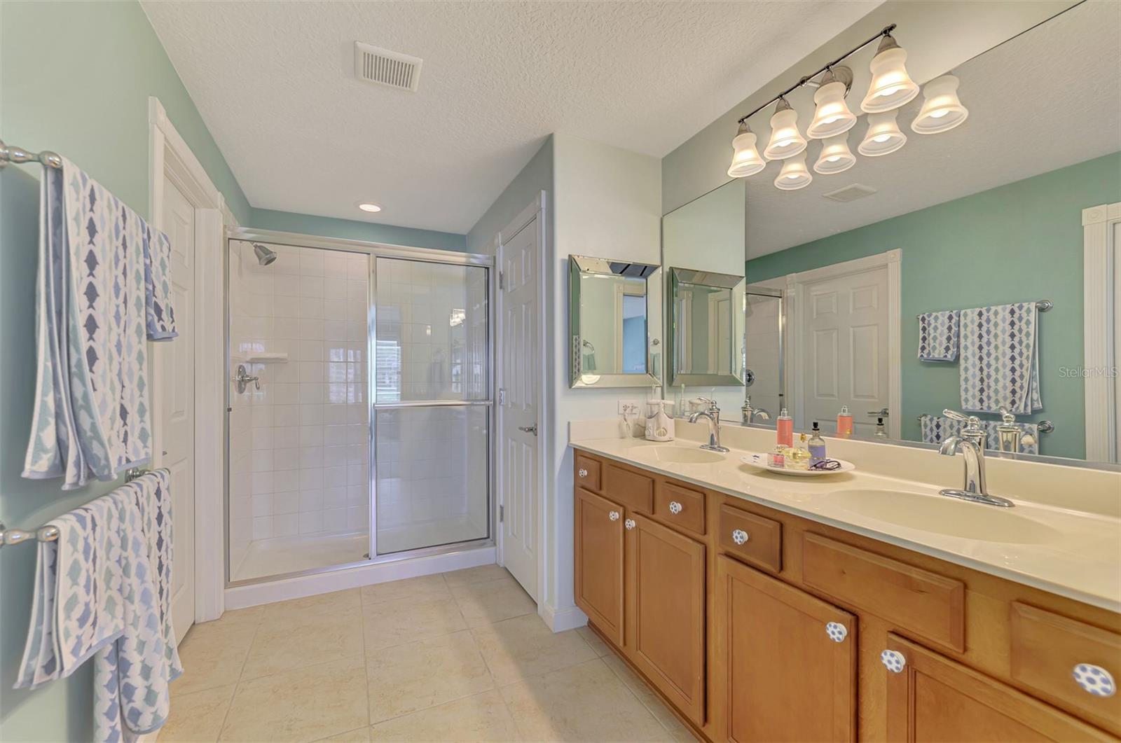 6099 BENEVENTO DR, SARASOTA, FL, 34238