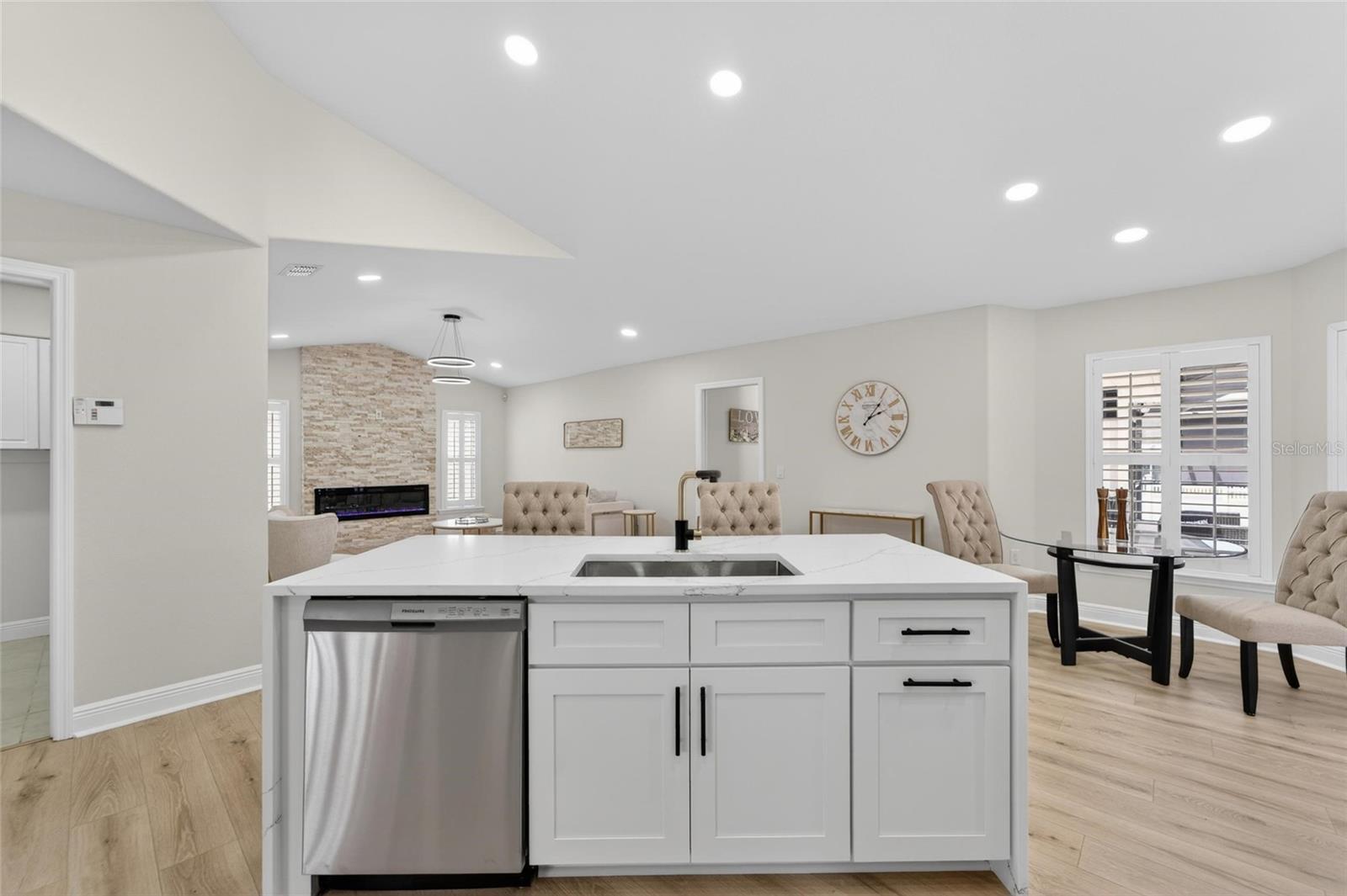2663 BROOKSIDE BLUFF LOOP, LAKELAND, FL, 33813