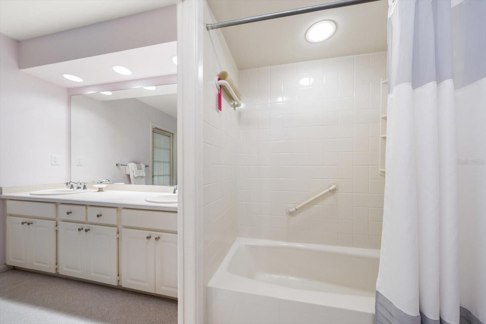 498 LAKEVIEW DR #44, PALM HARBOR, FL, 34683