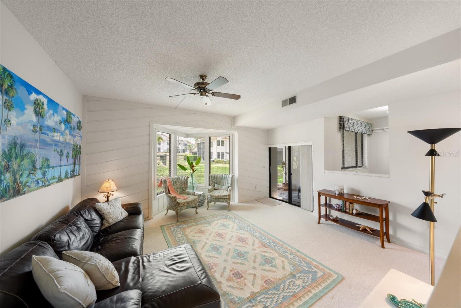 498 LAKEVIEW DR #44, PALM HARBOR, FL, 34683