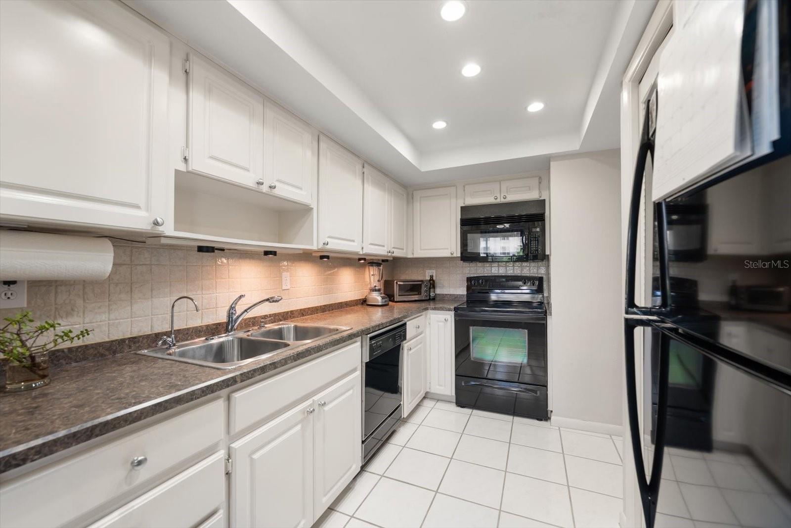 498 LAKEVIEW DR #44, PALM HARBOR, FL, 34683