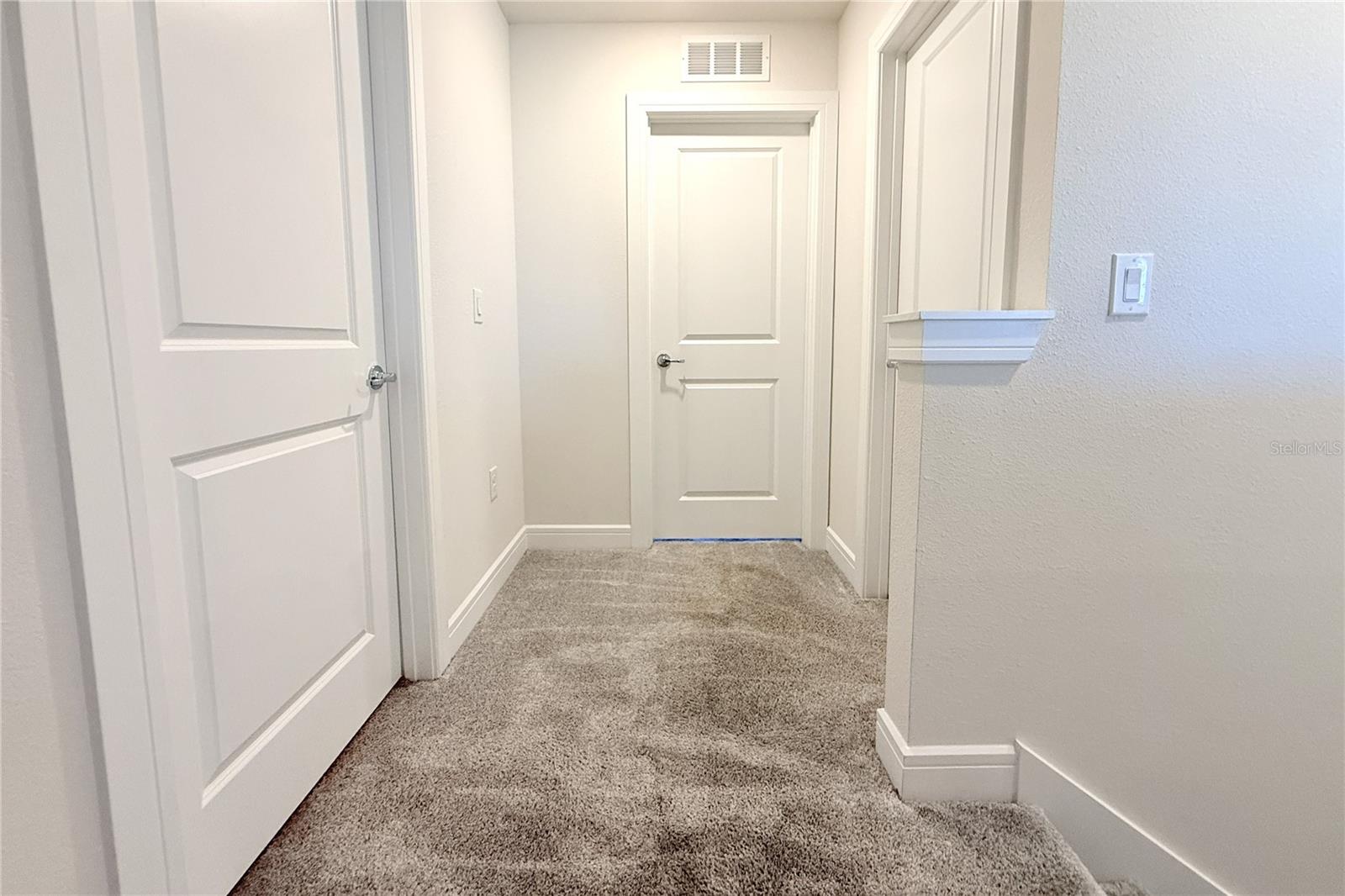 30600 THUNDERBIRD DR, WESLEY CHAPEL, FL, 33545