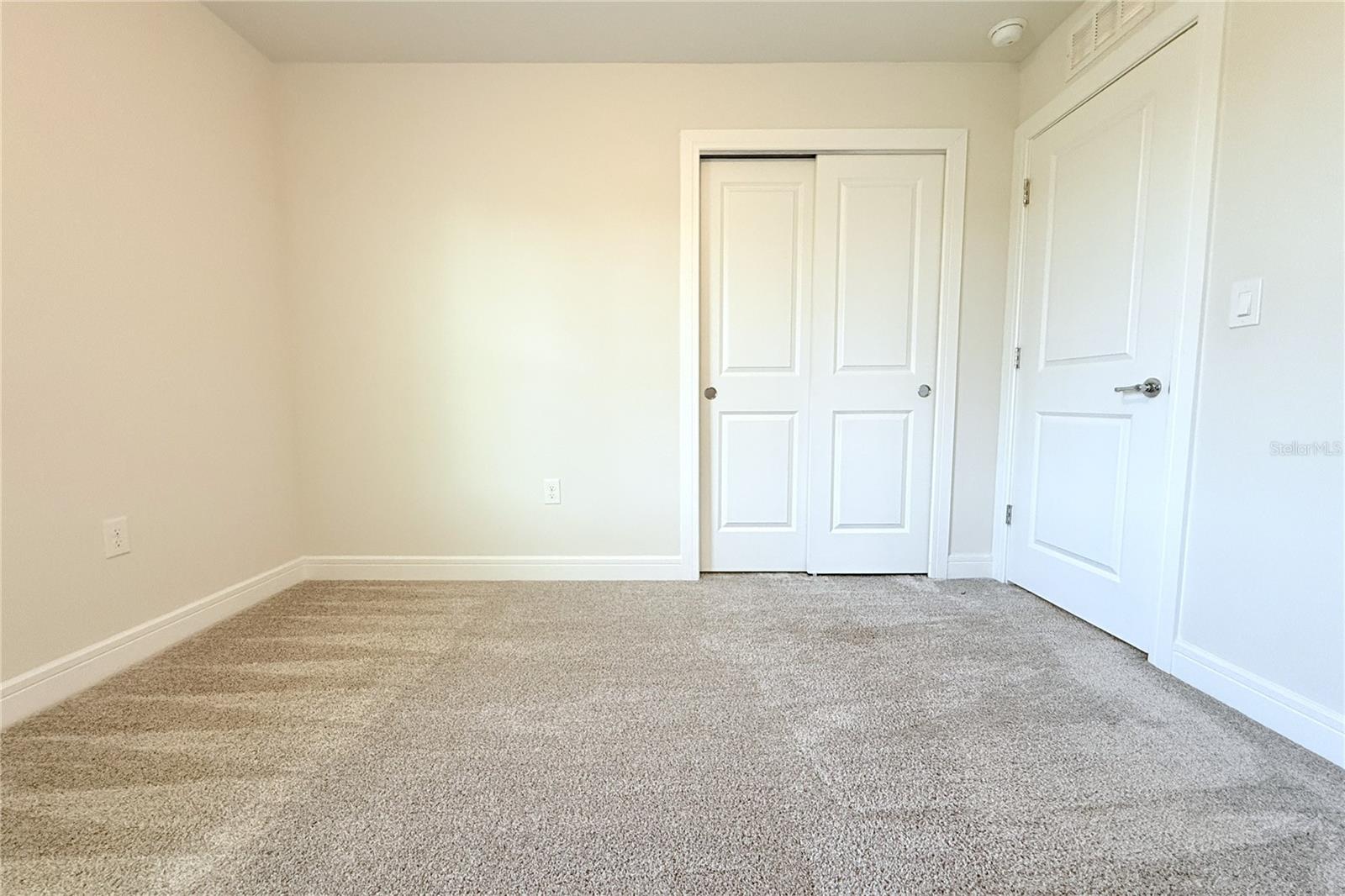 30600 THUNDERBIRD DR, WESLEY CHAPEL, FL, 33545