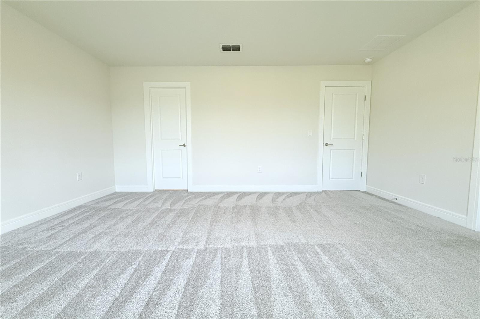 30600 THUNDERBIRD DR, WESLEY CHAPEL, FL, 33545