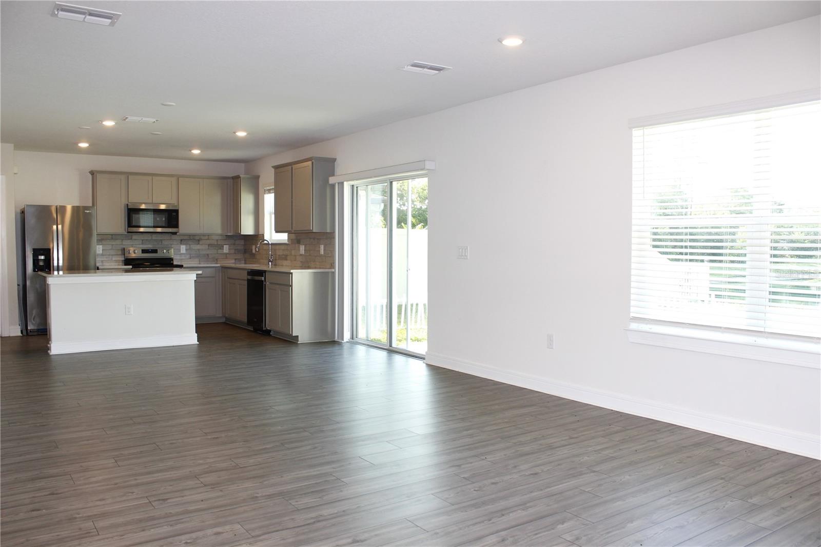 30600 THUNDERBIRD DR, WESLEY CHAPEL, FL, 33545
