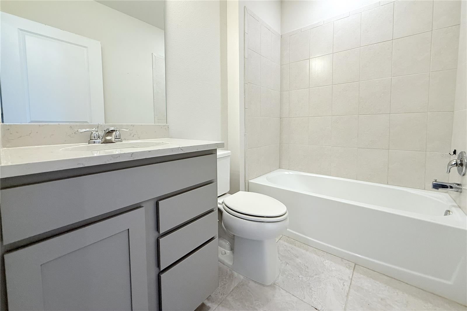 30600 THUNDERBIRD DR, WESLEY CHAPEL, FL, 33545