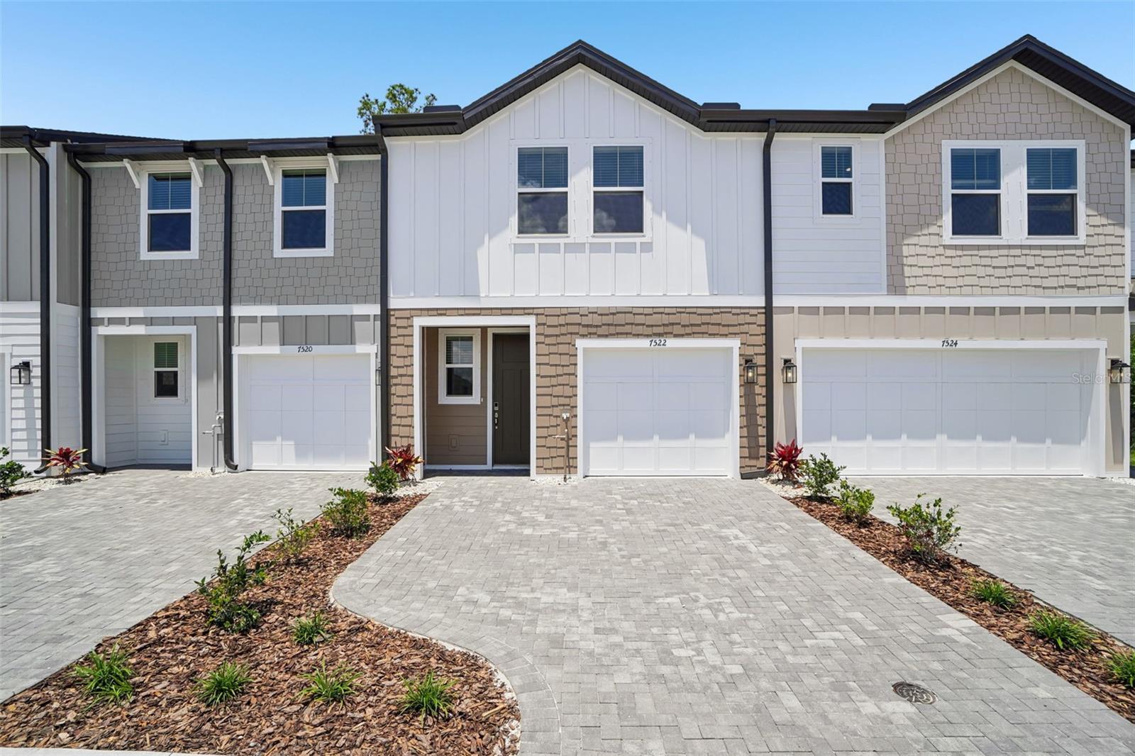 MONTAGUE TOWNHOMES LOT 52, TAMPA, FL, 33635