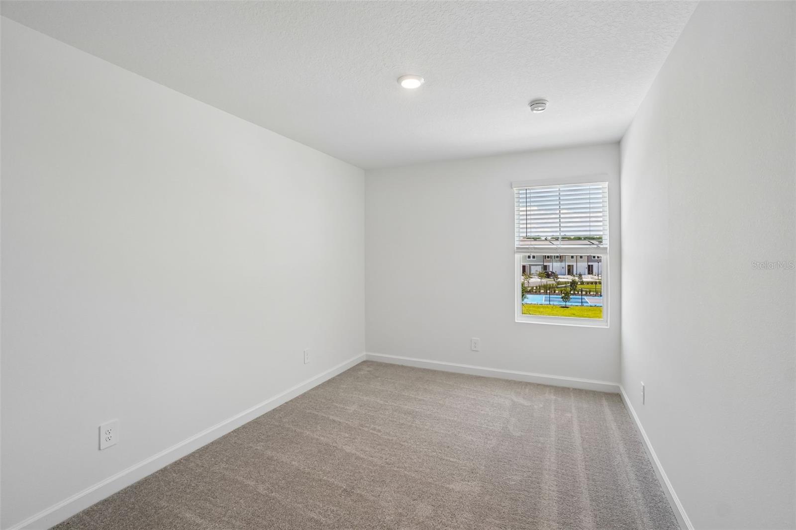 MONTAGUE TOWNHOMES LOT 52, TAMPA, FL, 33635