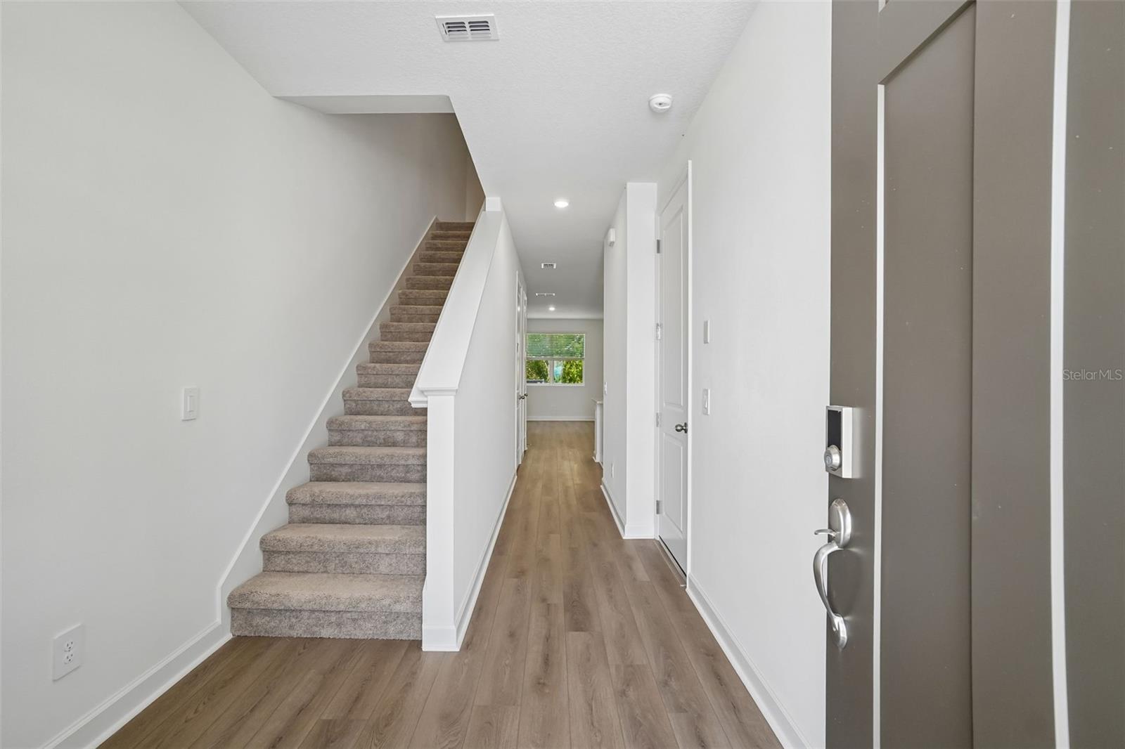 MONTAGUE TOWNHOMES LOT 52, TAMPA, FL, 33635