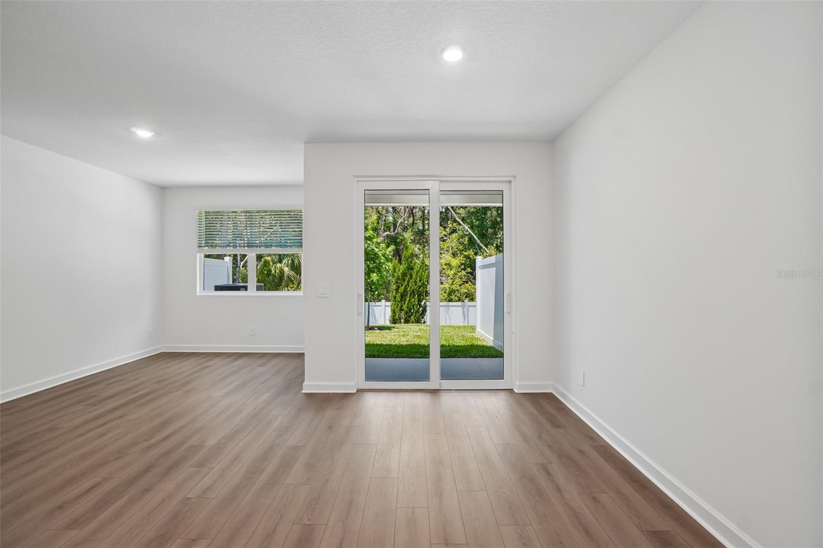 MONTAGUE TOWNHOMES LOT 52, TAMPA, FL, 33635