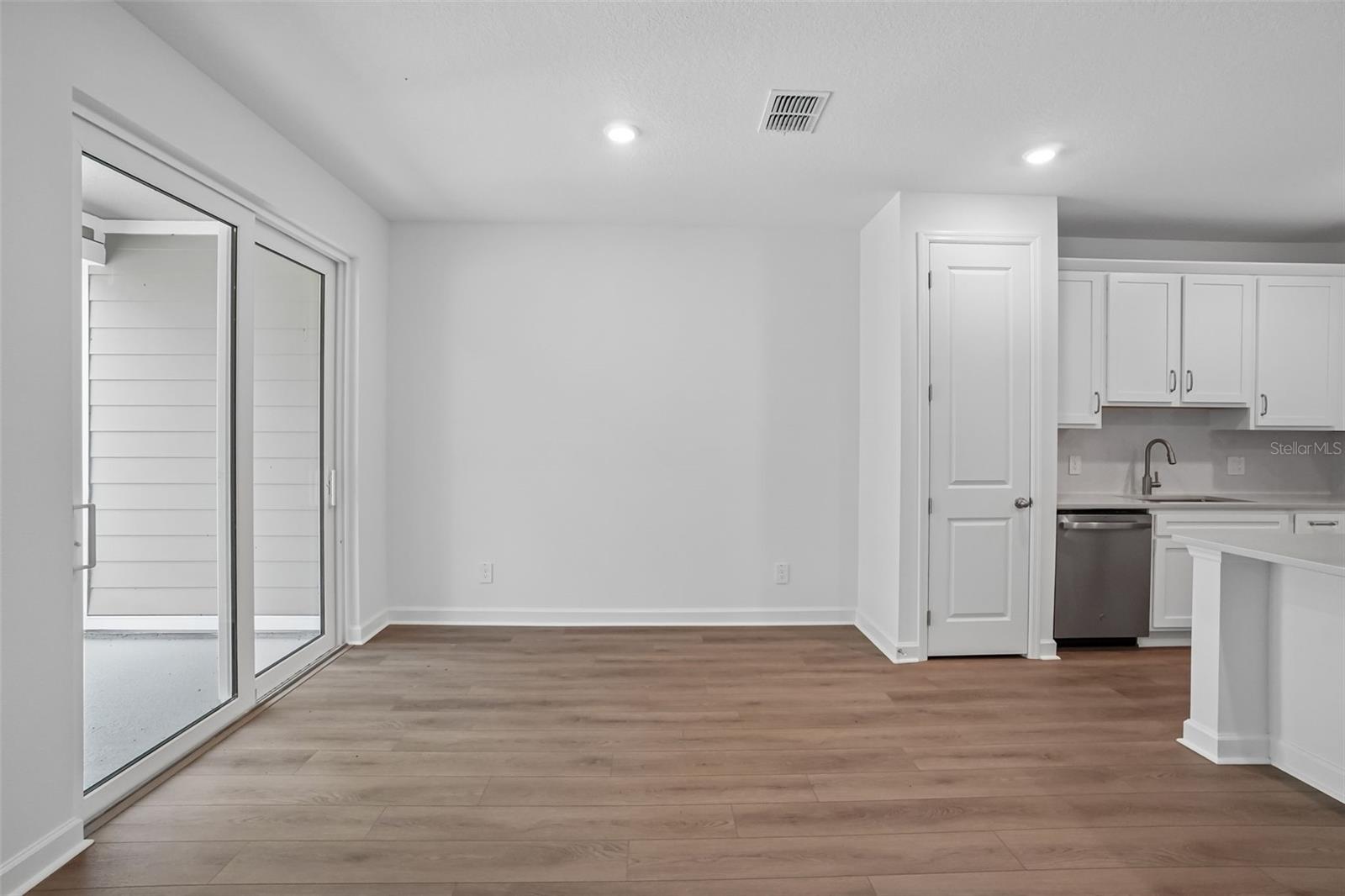 MONTAGUE TOWNHOMES LOT 52, TAMPA, FL, 33635