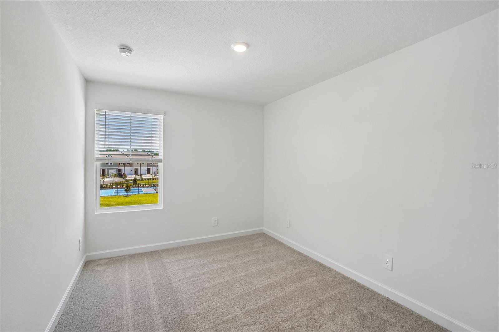 MONTAGUE TOWNHOMES LOT 52, TAMPA, FL, 33635
