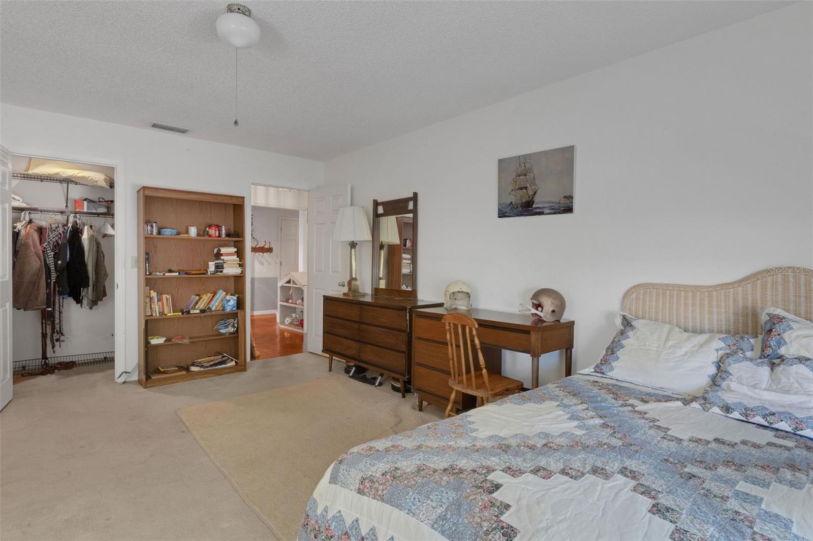 10604 FOREST RUN DR, BRADENTON, FL, 34211