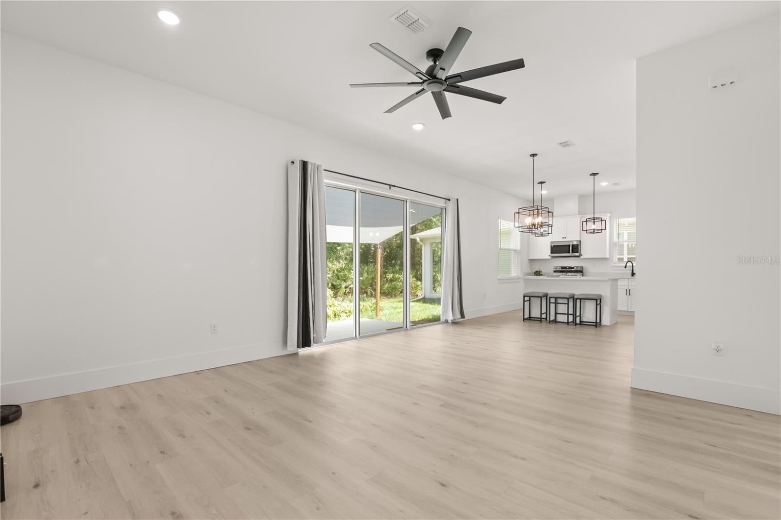 2137 BRIGHTON LN, ORLANDO, FL, 32817