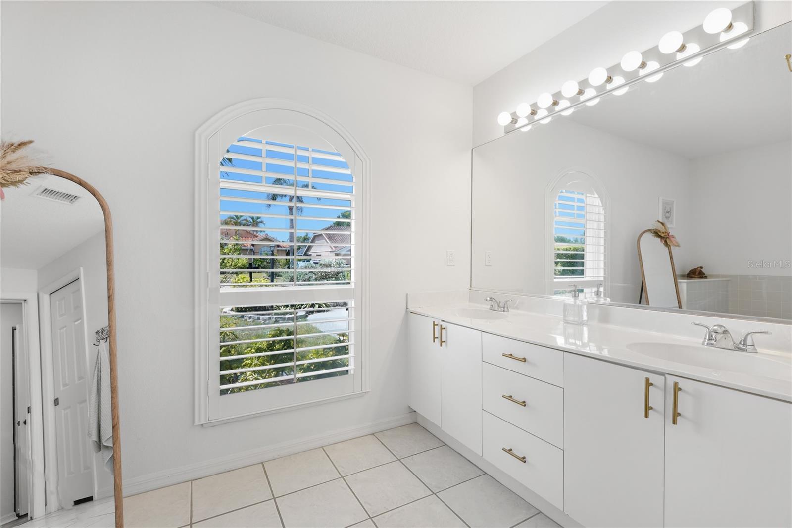4817 POST POINTE DR, SARASOTA, FL, 34233