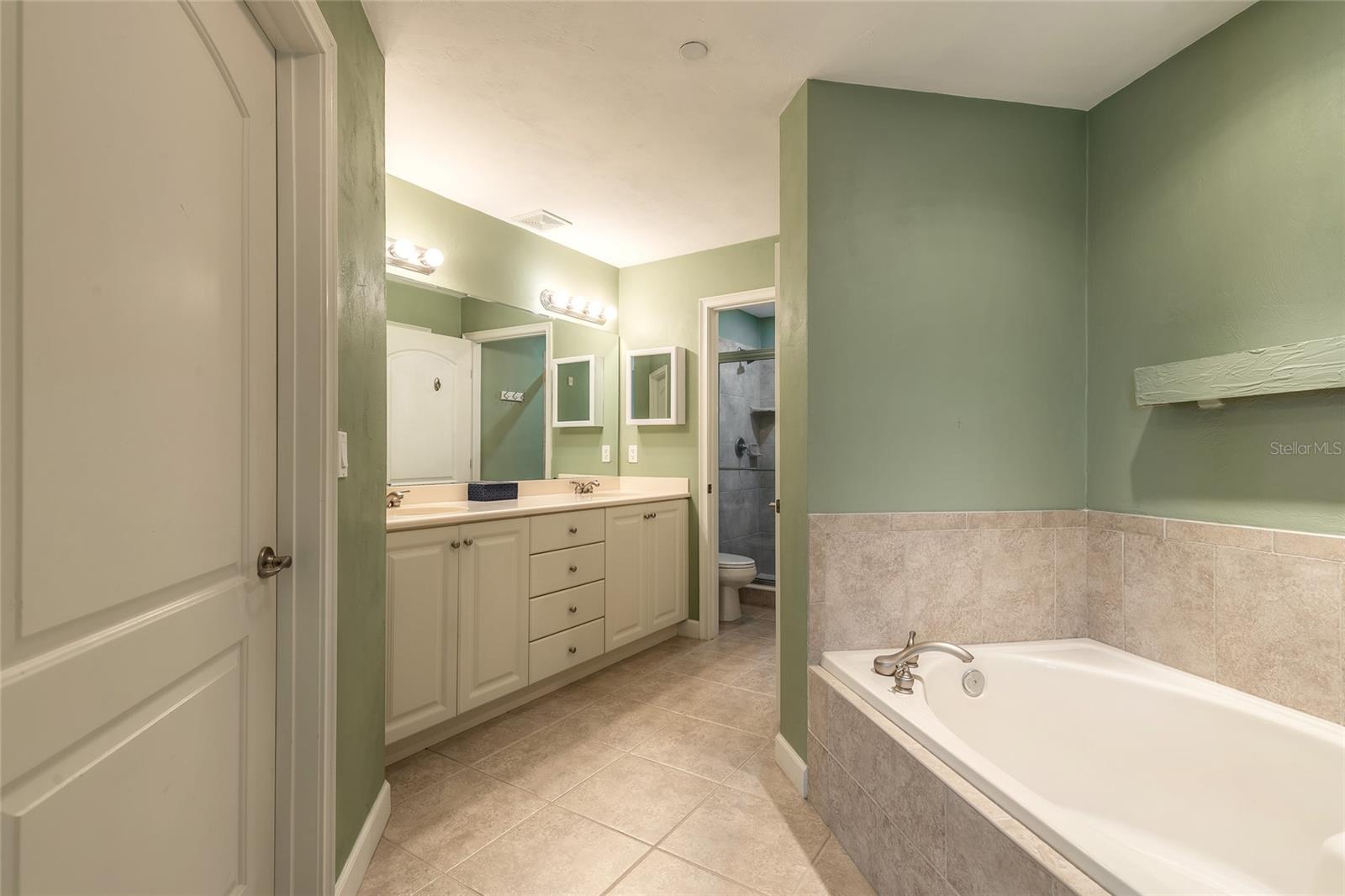424 LUNA BELLA LN #415, NEW SMYRNA BEACH, FL, 32168