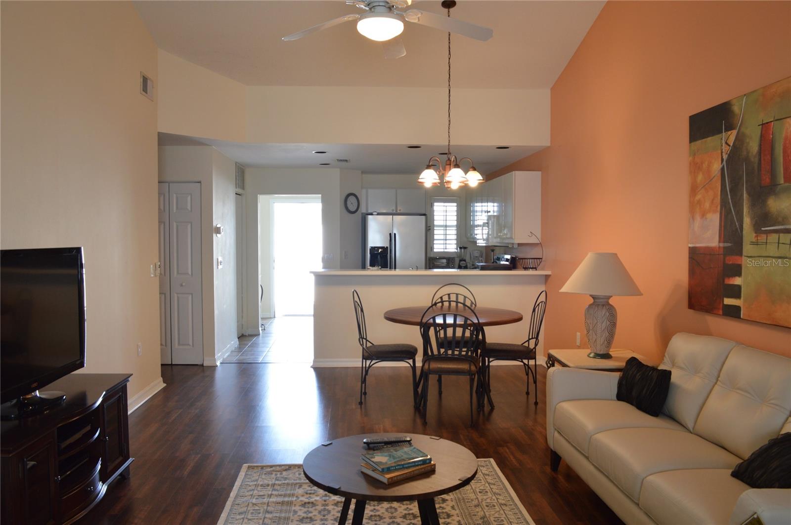 3605 54TH DR W #202, BRADENTON, FL, 34210