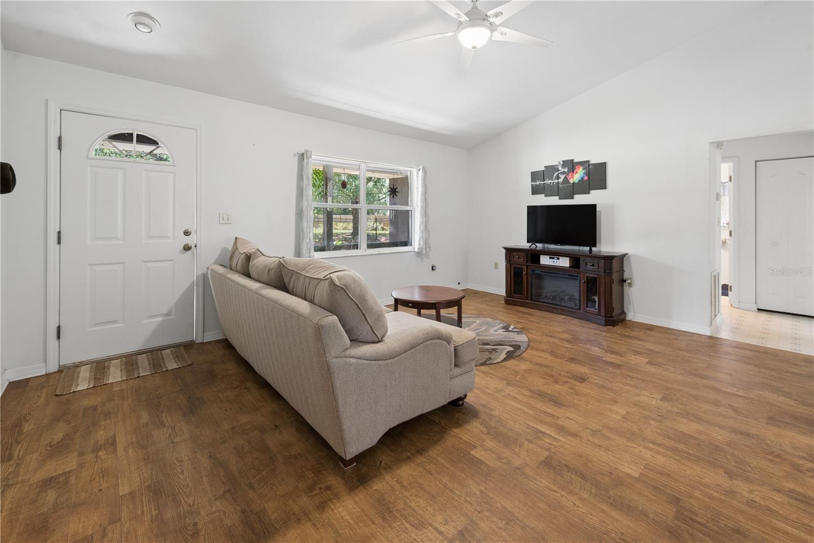 1750 SW 15TH ST, BELL, FL, 32619