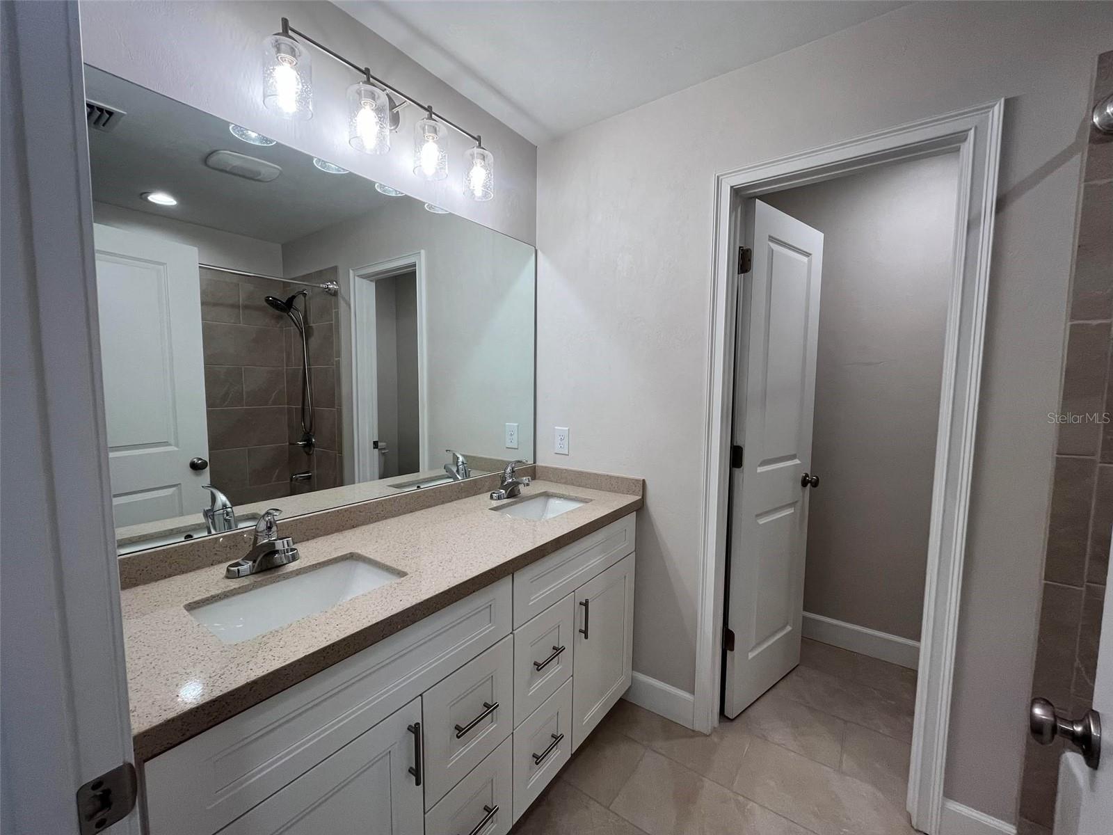 1641 NW 121ST WAY, GAINESVILLE, FL, 32606