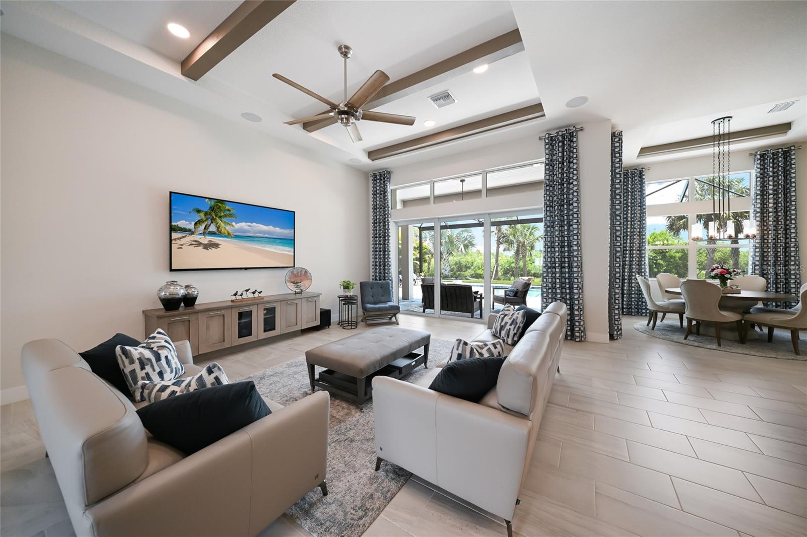 8310 REDONDA LOOP, LAKEWOOD RANCH, FL, 34202