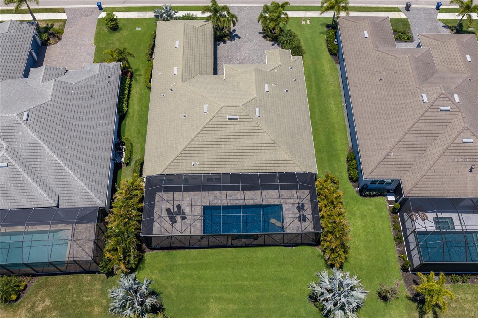 8310 REDONDA LOOP, LAKEWOOD RANCH, FL, 34202
