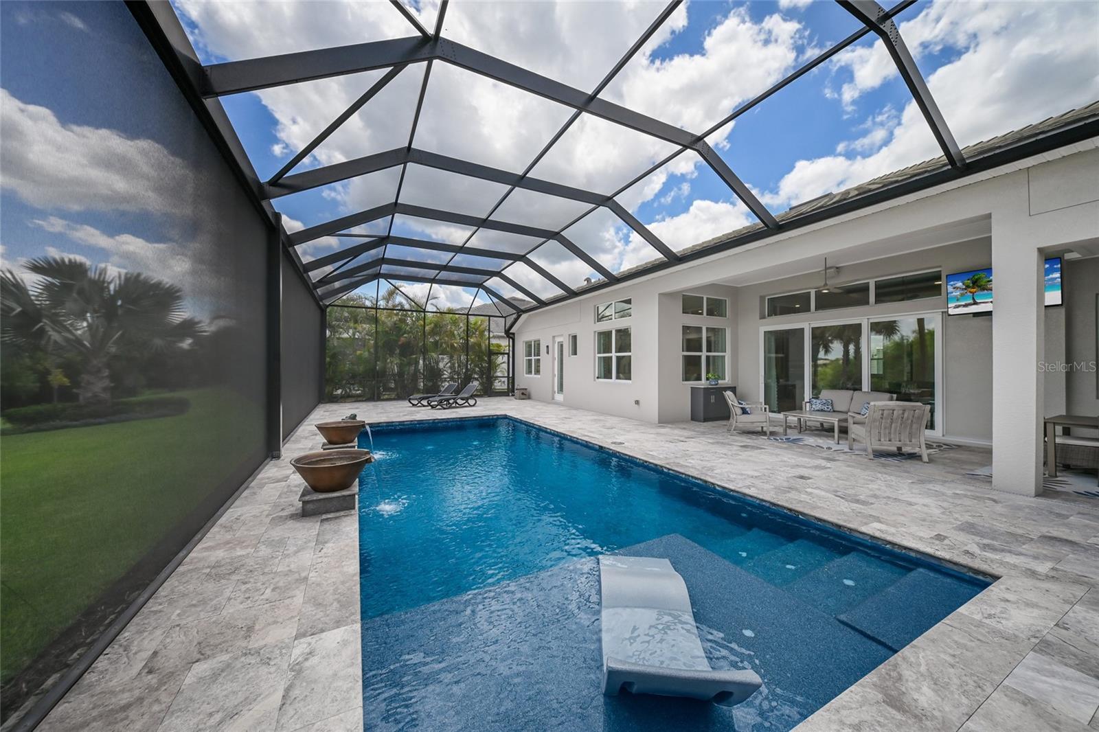 8310 REDONDA LOOP, LAKEWOOD RANCH, FL, 34202