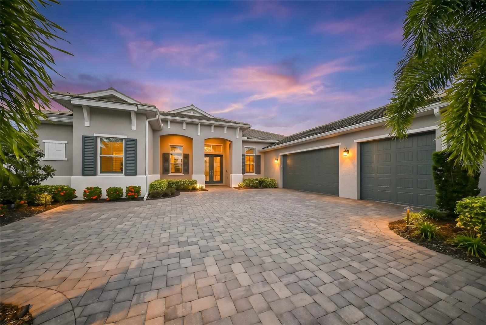 8310 REDONDA LOOP, LAKEWOOD RANCH, FL, 34202